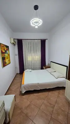 Apartament 2+1 me qera në Shallvaret, Tiranë, 100 m². Foto 6 nga 8