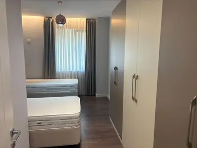 Apartament 2+1 në shitje në Liqeni i Thatë, Tiranë, 98 m². Foto 5 nga 10