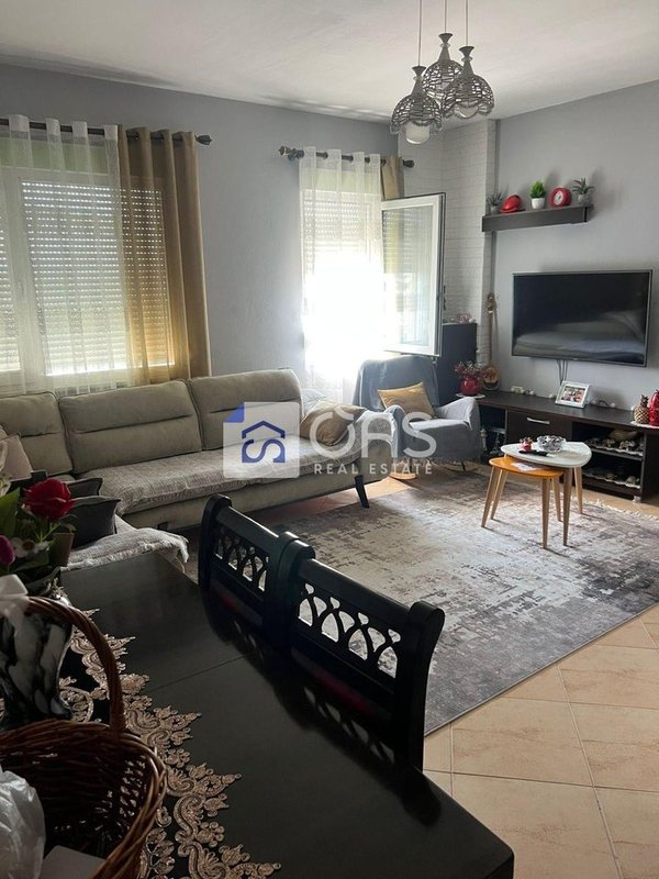Apartament 2+1 me qera në Casa Italia, Tiranë, 85 m²