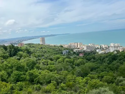 Land for sale in Shkallnur, Durrës, 1,300 m². Photo 2 of 3