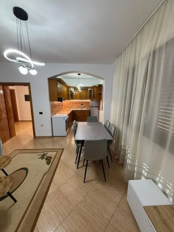 House 2+1 for rent in Rruga Besa, Tirana, 130 m². Photo 1 of 12