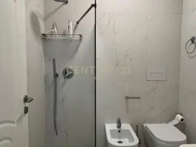 Apartament 2+1 në shitje në Rruga Hoxha Tahsim, Tiranë, 116 m². Foto 4 nga 5