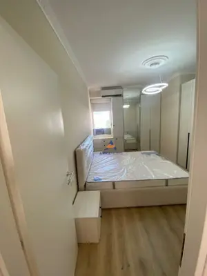 Apartament 1+1 me qera në Stacioni i Trenit, Tiranë, 70 m². Foto 5 nga 6