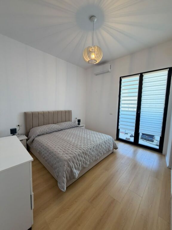 Apartment 1+1 for rent in Vasil Shanto, Tirana, 72 m². Photo 2 of 3