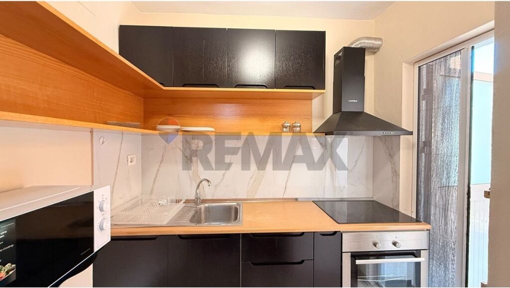 Apartment for rent in Blloku i Ambasadave, Tirana, 75 m². Photo 2 of 3