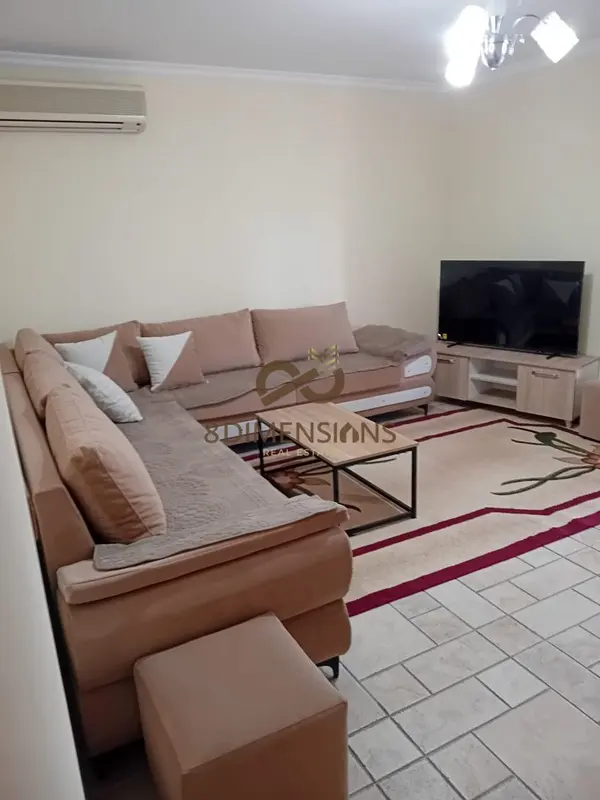 Appartamento 2+1 in vendita a Xhamllik prane Rosman, Tirana, 85 m²