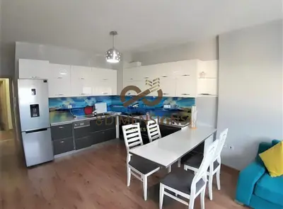 Apartament 1+1 me qera në Rruga panorama, Tiranë, 75 m². Foto 2 nga 5
