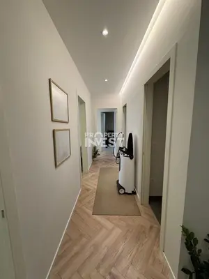 Apartament 3+1 në shitje në Rruga e Kosovarëve, Tiranë, 126 m². Foto 6 nga 9