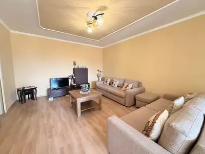 Apartament 3+1 në shitje në Ish Fabrika e Bukës, Durrës, 125 m². Foto 2 nga 12