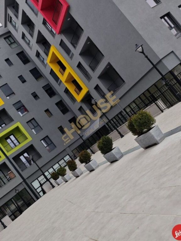 Appartamento 1+1 in vendita a Paskuqan, Kamza, 69 m². Foto 2 di 3
