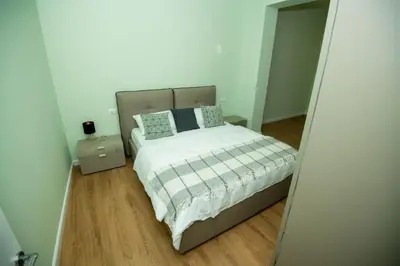 Apartament 2+1 me qera në Vila e Zogut, Durrës, 110 m². Foto 7 nga 9