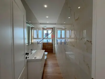 Apartament 2+1 në shitje në Rruga Haxhi Dalliu, Tiranë, 75 m². Foto 10 nga 11