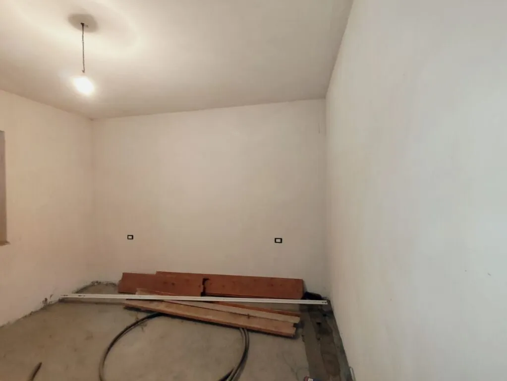 Villa in vendita a Fushe Preze, Tirana, 250 m². Foto 1 di 4