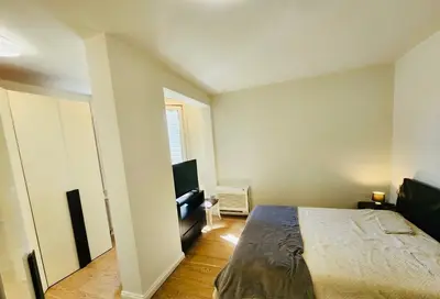 Apartament 2+1 me qera në Sheshi Willson, Tiranë, 120 m². Foto 4 nga 7
