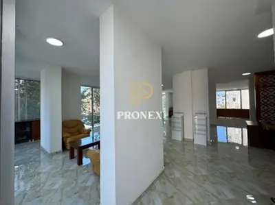 Ambient biznesi me qera në Rruga Hysen Kertusha, Durrës, 342 m². Foto 8 nga 12