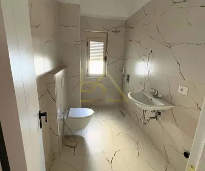 Ambient biznesi në shitje në Shkëmbi i Kavajës, Durrës, 1 693 m². Foto 10 nga 12