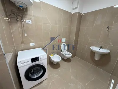 Apartament 1+1 me qera në Rruga Dritan Hoxha, Tiranë, 100 m². Foto 10 nga 10