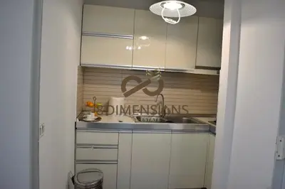 Apartament 3+1 në shitje në Rruga e Kavajës, Tiranë, 112 m². Foto 4 nga 8
