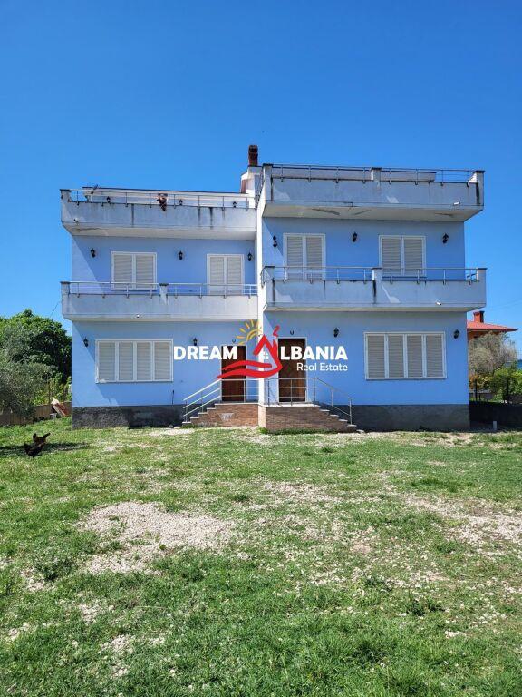 Villa in vendita a Shijak, Durazzo, 660 m²
