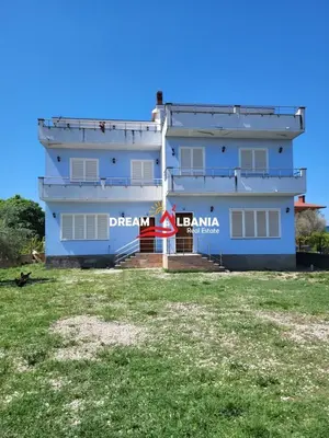 Villa for sale in Shijak, Durrës, 660 m². Photo 1 of 4
