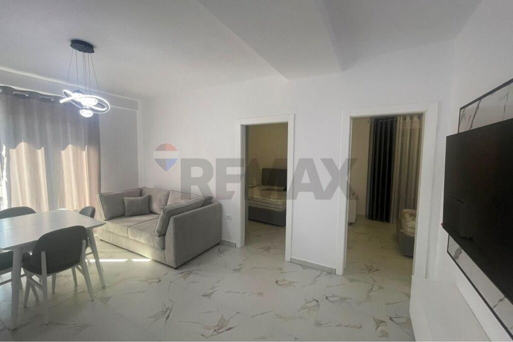 Apartament në shitje në Astir, Tiranë, 70 m². Foto 1 nga 3
