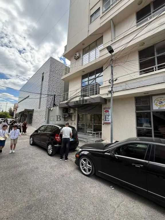 Dyqan në shitje në Bulevardi Epidamn, Durrës, 55 m². Foto 1 nga 5