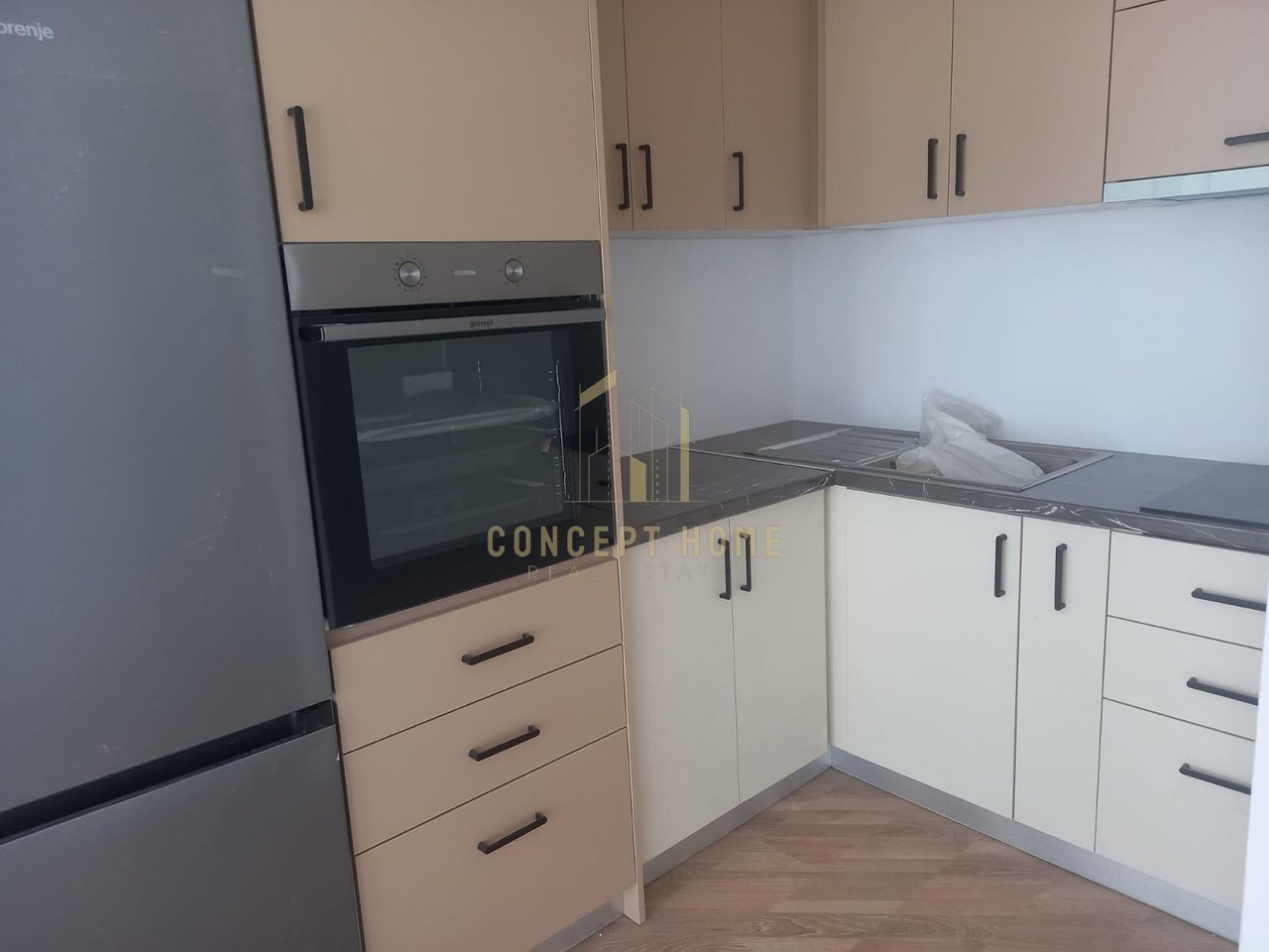 Apartment 1+1 for rent in Univers City, Tirana, 64 m². Photo 1 of 2