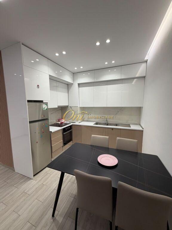 Apartament 1+1 me qera në Rruga Haxhi Hysen Dalliu, Tiranë, 70 m². Foto 4 nga 5