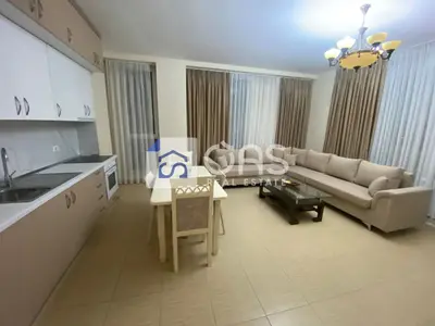 Apartament 2+1 me qera në Bulevardi i Ri, Tiranë, 120 m². Foto 1 nga 12