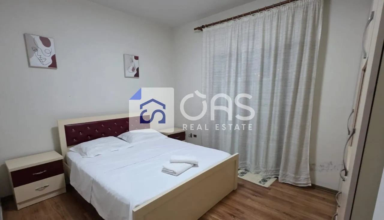 Apartament 1+1 me qera në Rruga e Elbasanit, Tiranë, 70 m². Foto 1 nga 5