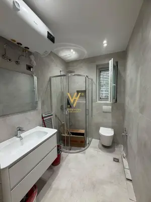 Ufficio in affitto ad Ish Ekspozita, Tirana, 70 m². Foto 3 di 6