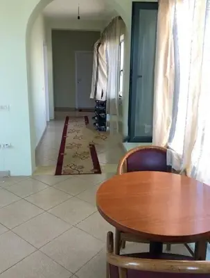 Vilë në shitje në Babrru, Tiranë, 290 m². Foto 2 nga 5