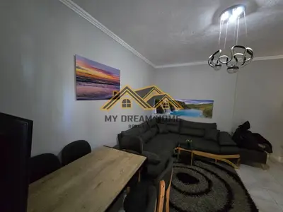 Appartamento 1+1 in affitto a Plazh, Durazzo, 70 m². Foto 1 di 9