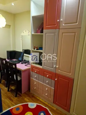 Apartament 2+1 me qera në Rruga Fortuzi, Tiranë, 130 m². Foto 4 nga 9