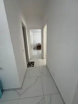 Appartamento 2+1 in affitto a Kompleksi BUSHGJOKA, Kamza, 82 m². Foto 6 di 8