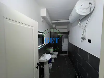 Apartament 1+1 me qera në Rruga Rrota e Kuqe, Durrës, 70 m². Foto 9 nga 10