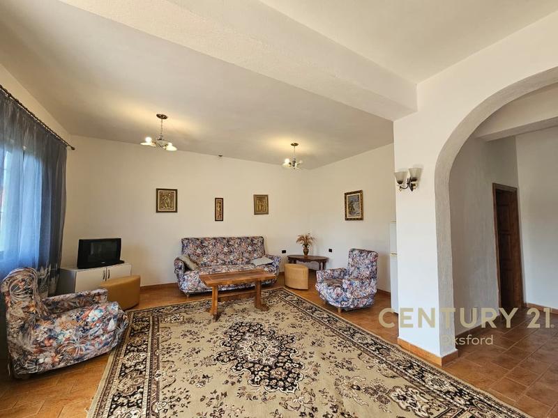 Vilë në shitje në Lagja nr.17, Durrës, 368 m². Foto 4 nga 12