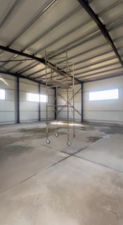 Magazinë në shitje në Tapize, Tiranë, 300 m²