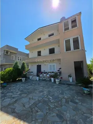 Vilë në shitje në Xhafzotaj, Durrës, 350 m². Foto 10 nga 12