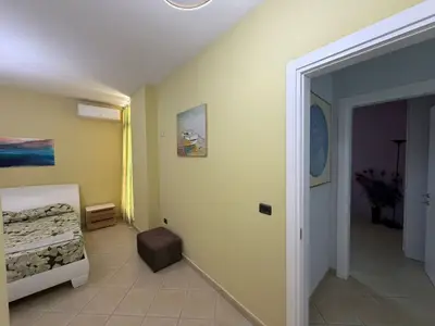 Apartament 2+1 me qera në Rruga Qemal Stafa, Tiranë, 103 m². Foto 11 nga 12