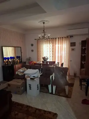 Vilë 2+1 me qera në Selitë, Tiranë, 120 m². Foto 3 nga 9