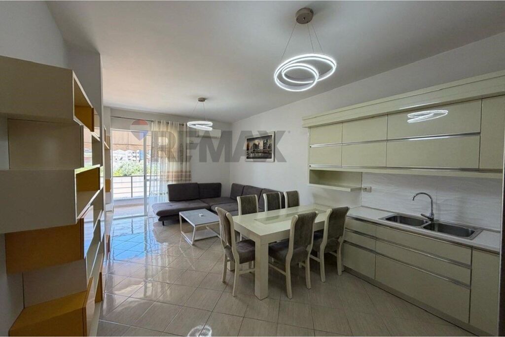 Apartament në shitje në Rruga Rrapo Hekali, Tiranë, 70 m². Foto 1 nga 3