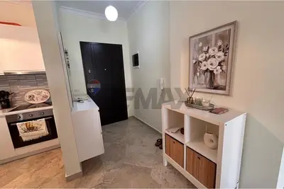 Apartament 2+1 me qera në Rruga Gjergj Kastrioti, Vlorë, 92 m². Foto 10 nga 12