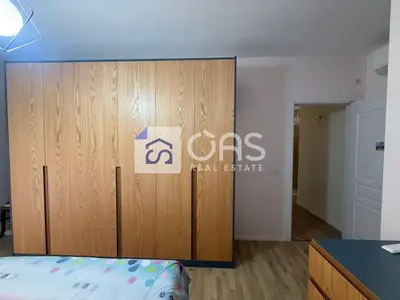 Apartament 2+1 me qera në Pallati me Shigjeta, Tiranë, 94 m². Foto 3 nga 7
