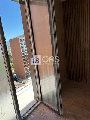 Apartament 2+1 në shitje në Ish Fusha e Aviacionit, Tiranë, 118 m². Foto 2 nga 12