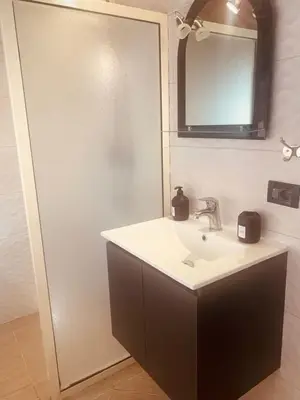 Vilë garsoniere me qera në Rruga e Kavajës, Tiranë, 50 m². Foto 5 nga 11