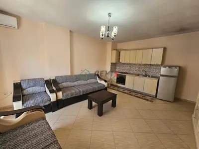 Apartament 1+1 me qera në Gjykata, Durrës, 65 m². Foto 2 nga 12