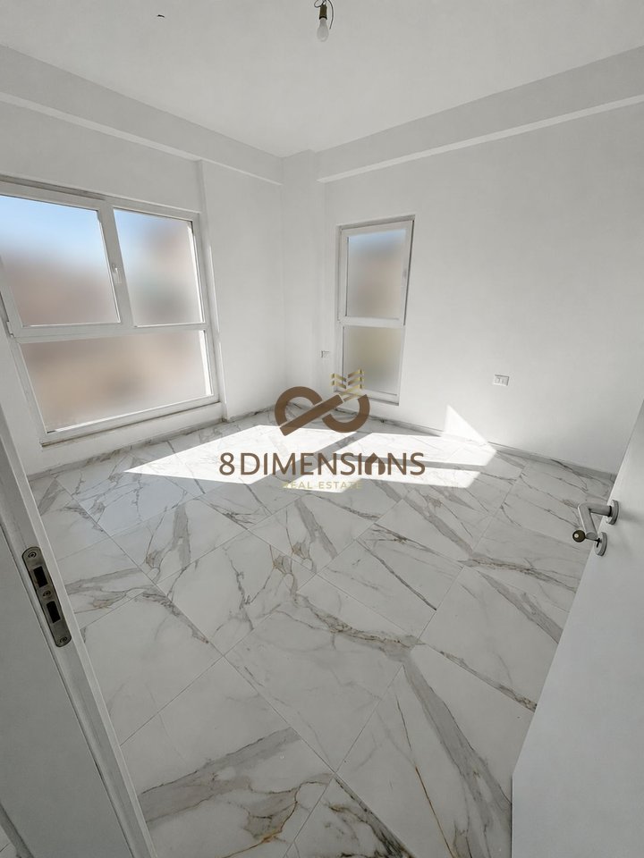 Ufficio in affitto a Laprakë, Tirana, 65 m². Foto 1 di 4