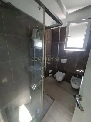 Appartamento 4+1 in affitto a Rruga Adria, Durazzo, 180 m². Foto 4 di 12