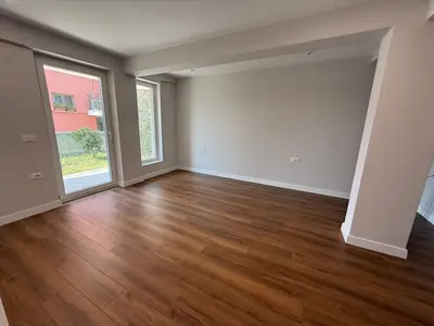 Vilë 2+1 me qera në Sauk, Tiranë, 100 m². Foto 7 nga 9